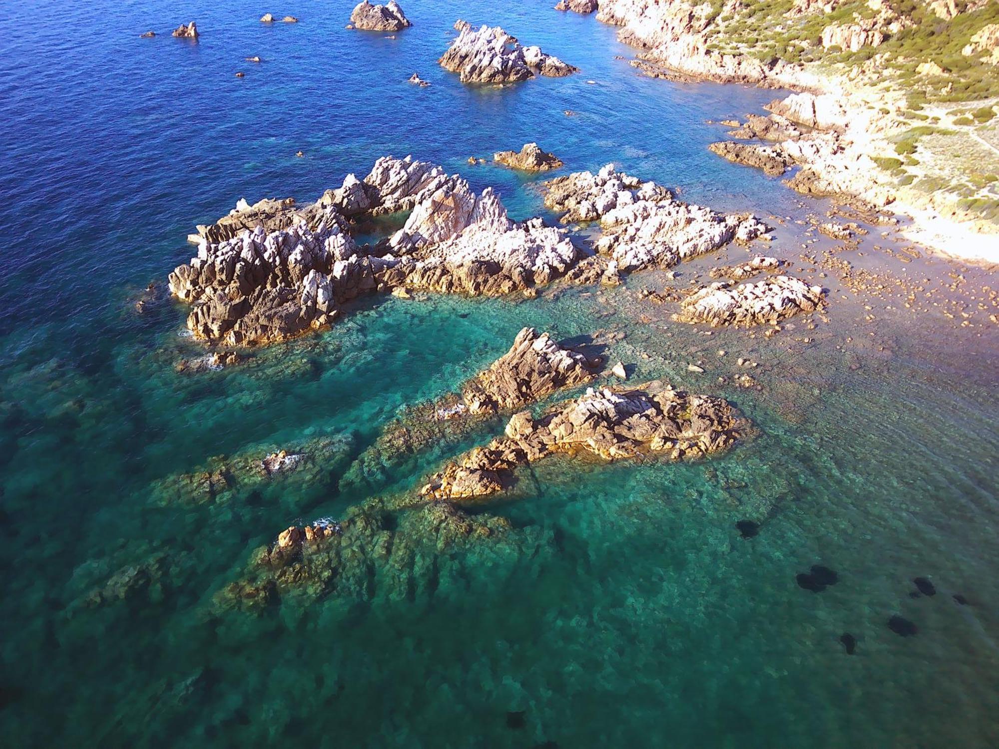 Gli Oleandri Di Calarossa - 5M Walk To The Beach Isola Rossa Buitenkant foto